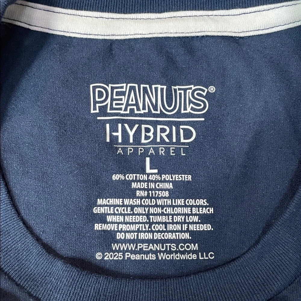 Peanuts Snoopy Navy Graphic “One Cool Dad” Mens Tee Shirt Var Sizes | NWT - Picture 3 of 3